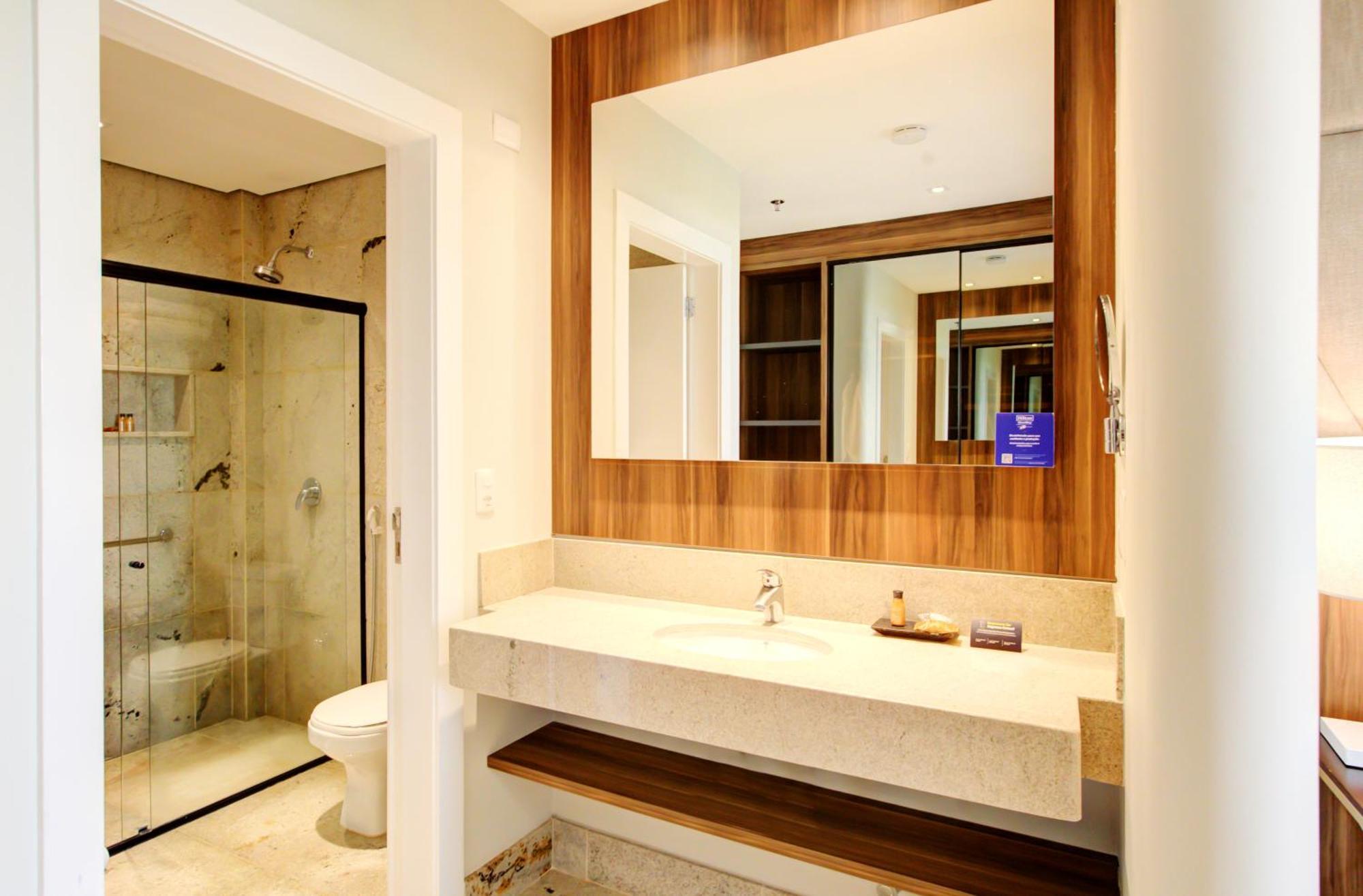 Doubletree By Hilton - Resort - Фос-ду-Іґуасу Екстер'єр фото Bathroom