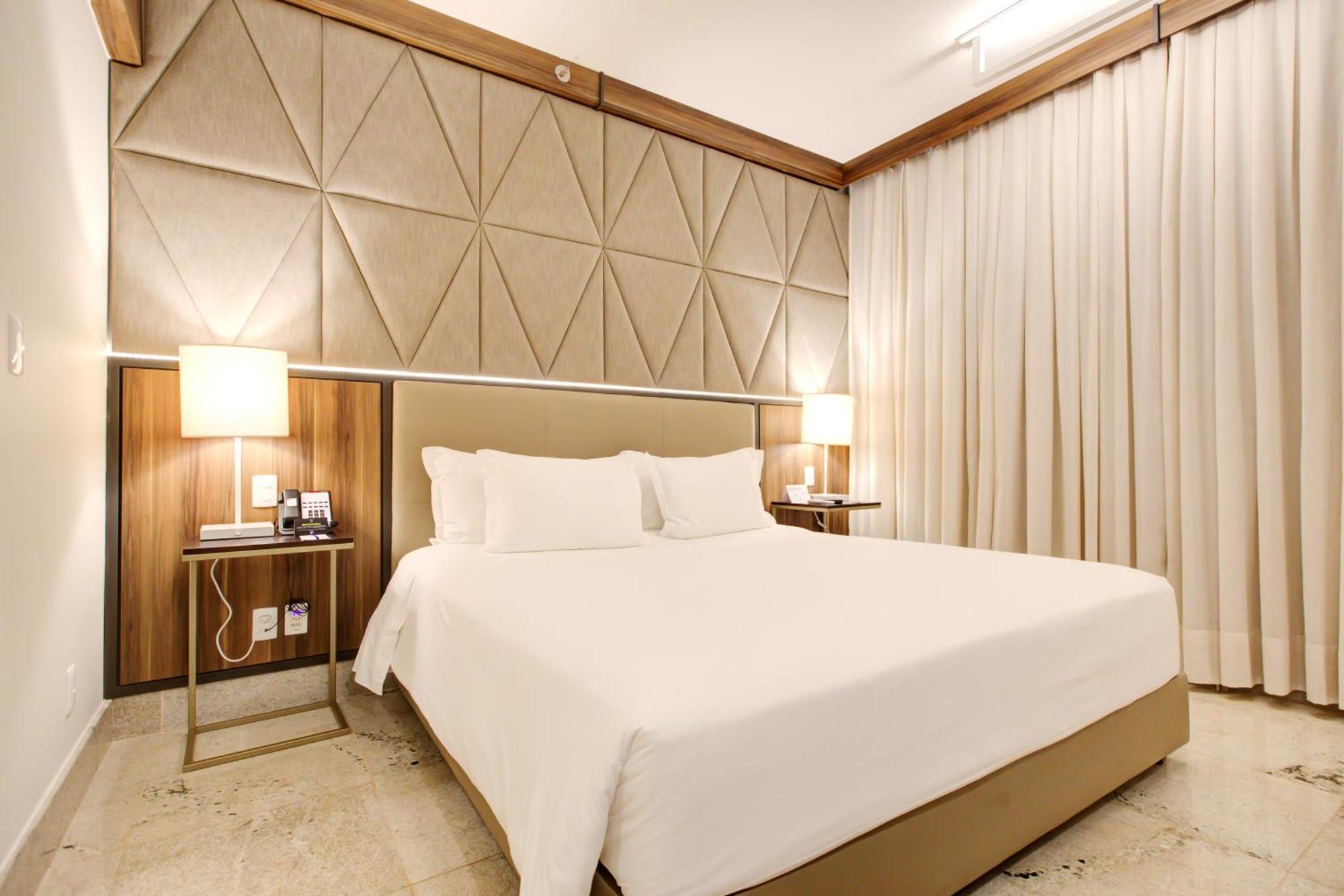 Doubletree By Hilton - Resort - Фос-ду-Іґуасу Екстер'єр фото A bedroom at the hotel