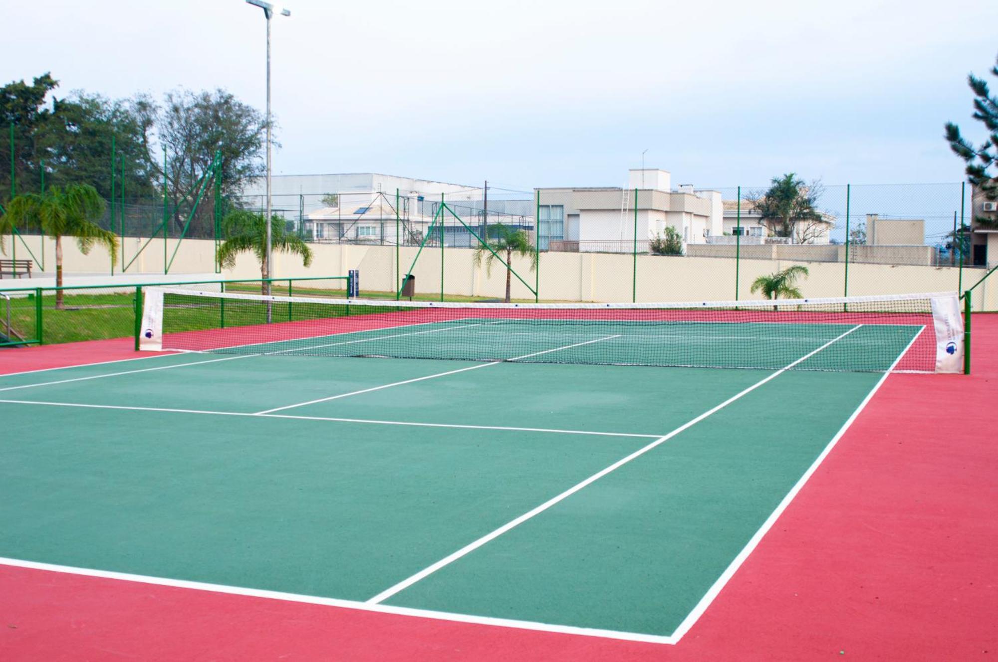 Doubletree By Hilton - Resort - Фос-ду-Іґуасу Екстер'єр фото Tennis court